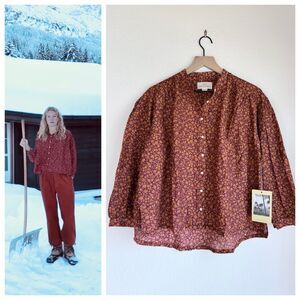 NEW Trovata Birds of Paradis Lilly Buttondown Blouse Vinery Floral Merlot Orange